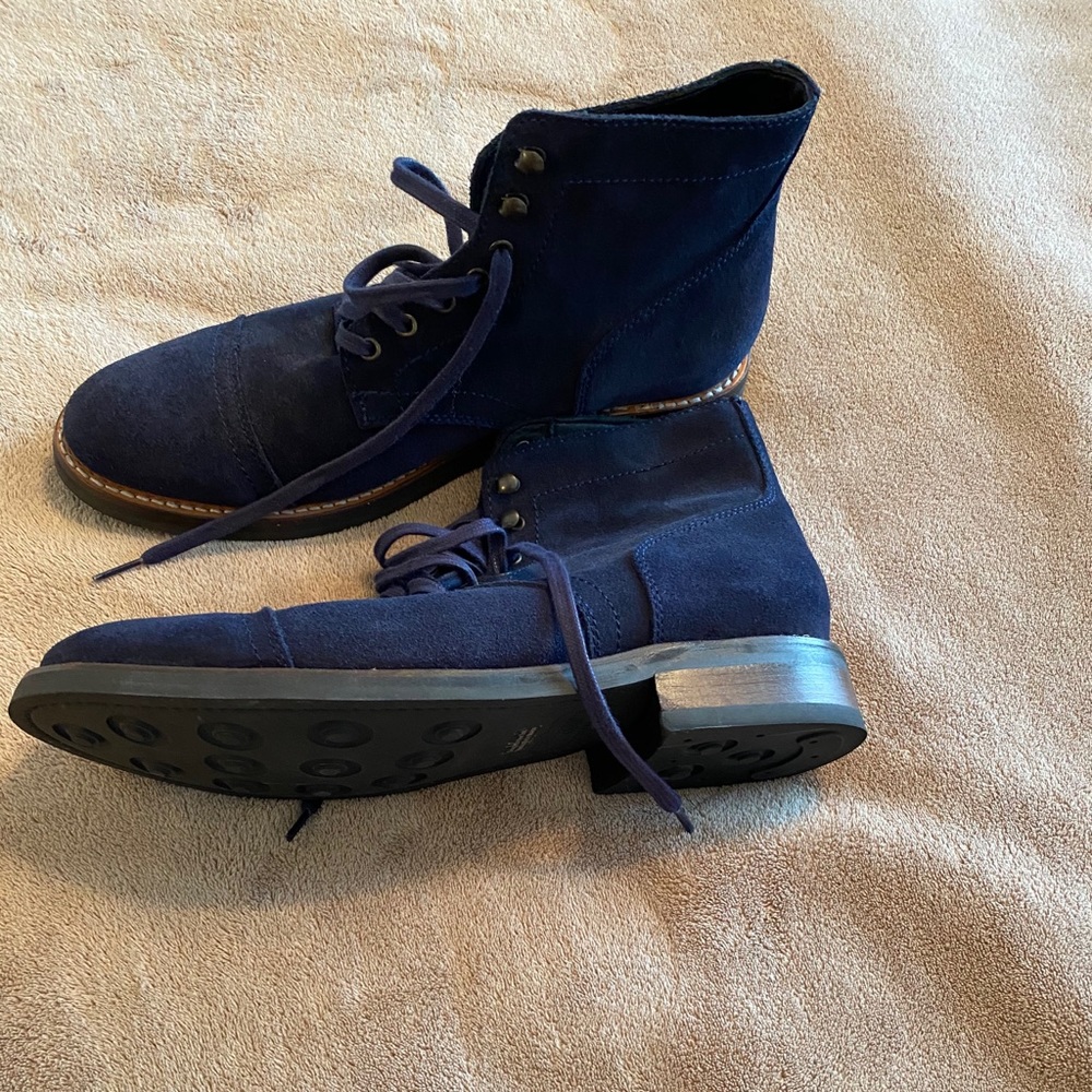 Blue suede boots
